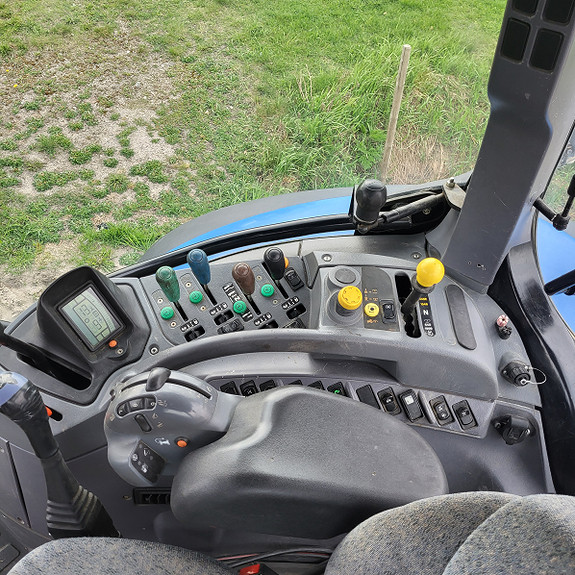 New Holland TS135A RESERVERT 2005, kr 439 000,-