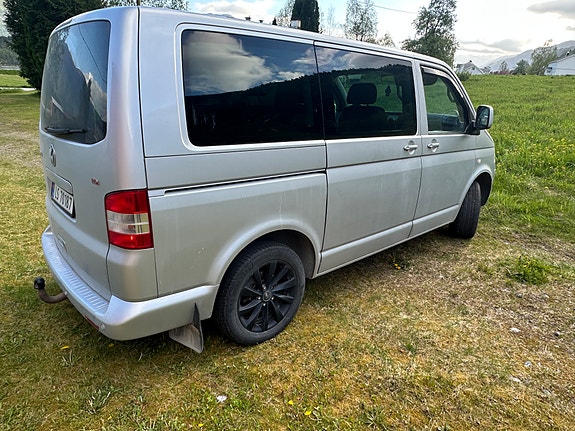 Volkswagen Transporter 6 of 23