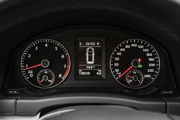 Volkswagen Golf Plus 19 of 27
