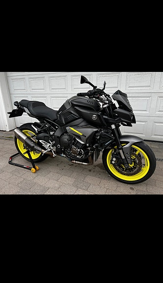 Yamaha MT-10 4 of 30