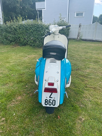 Iso Milano Diva 150 3 of 5