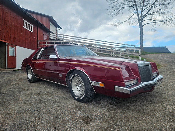 Chrysler 2 of 5
