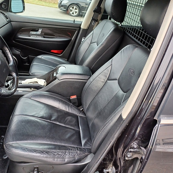 SsangYong Rexton W 14 of 27