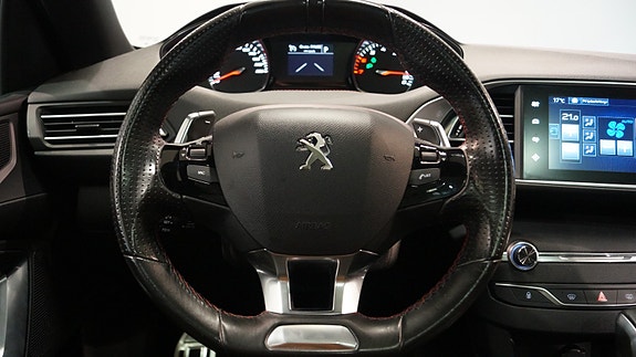 Peugeot 308 15 of 30