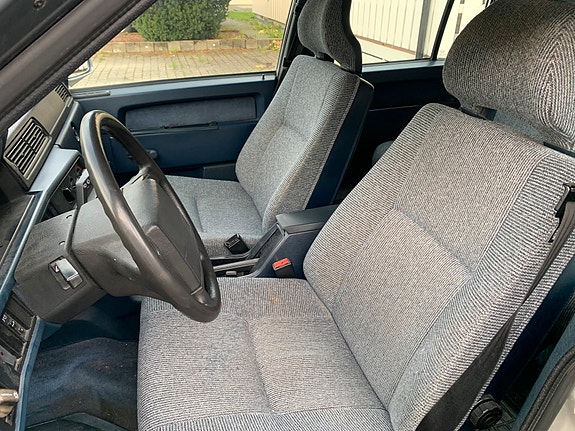 Volvo 740 11 of 18