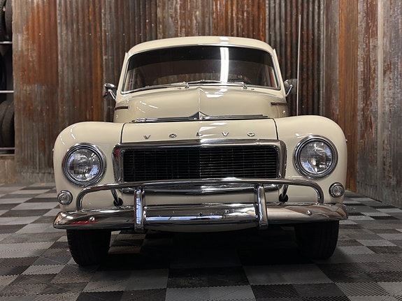 Volvo PV 9 of 30