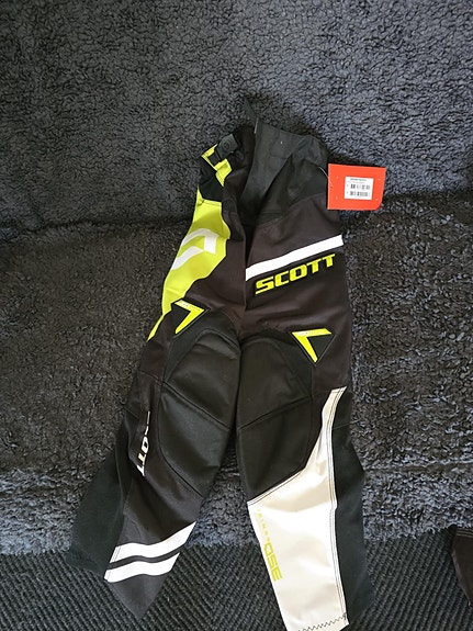 Product image 4 of 9