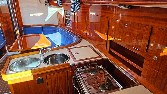 Hanse 371 - velseilende, velholdt og vakker seilbåt selges 19 of 30