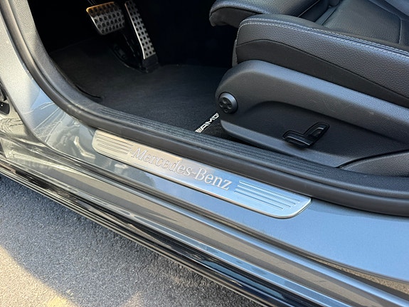 Mercedes-Benz C350 22 of 30