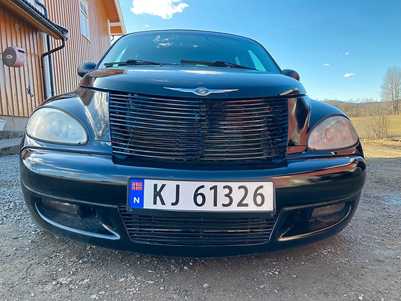 Chrysler PT Cruiser 3 of 5