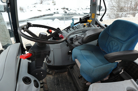 New Holland T6020 2010, kr 419 000,-