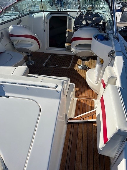 Maxum 2400 SC Day cruiser, motor gått 375 timer - 1 eier Mulighet for båtplass. 8 of 15