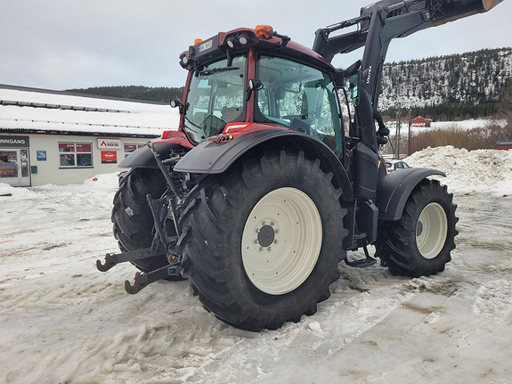 Valtra N174Direct   LITE TIMER 2019, kr 1 279 000,-