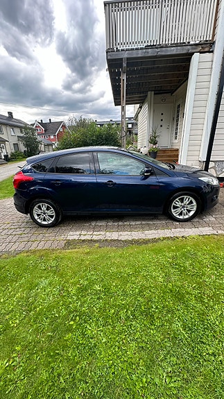 Ford Focus 3 of 5