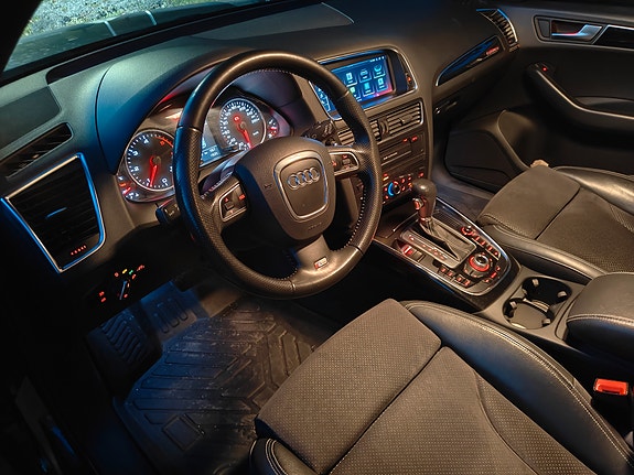 Audi Q5 7 of 13