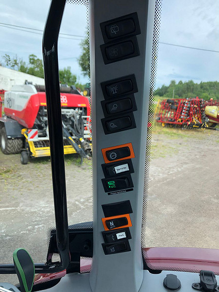 Valtra NY, A115, Front.hyd, Laster 2025, kr 995 000,-