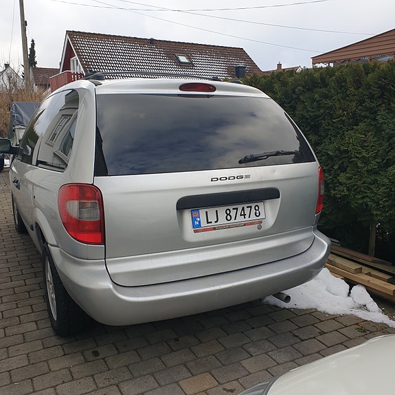 Dodge Grand Caravan 2 of 12