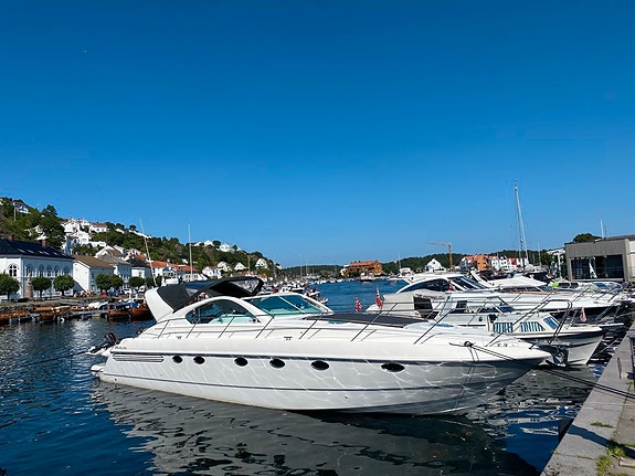 Oppgradert Fairline Targa 48 – Velholdt sportscruiser med CAT 3126A-motorer! 20 of 30