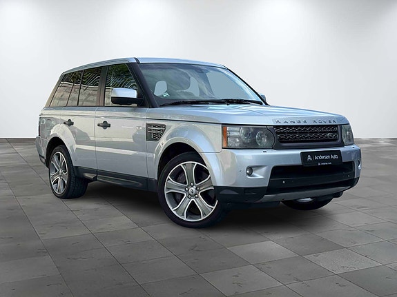 Land Rover Range Rover Sport 14 of 30