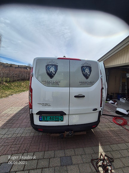 Ford Transit 5 of 5