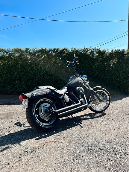 Harley-Davidson Night Train FXSTB 10 of 18
