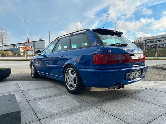 Audi RS2 10 of 30