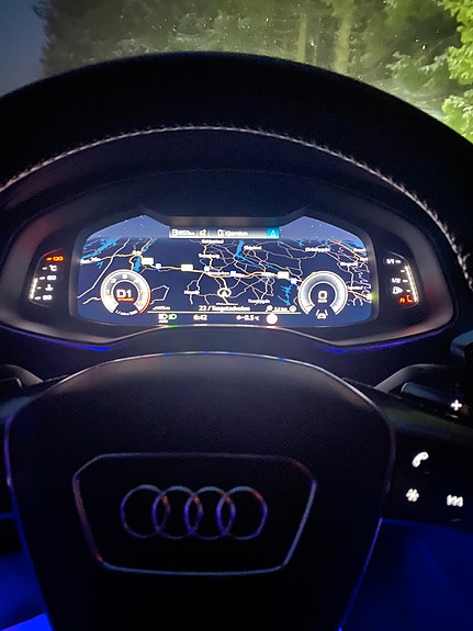 Audi A6 8 of 24