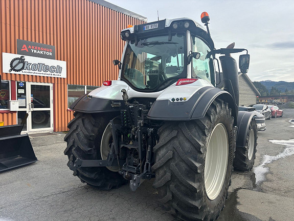 Valtra T214D 2015, kr 769 000,-