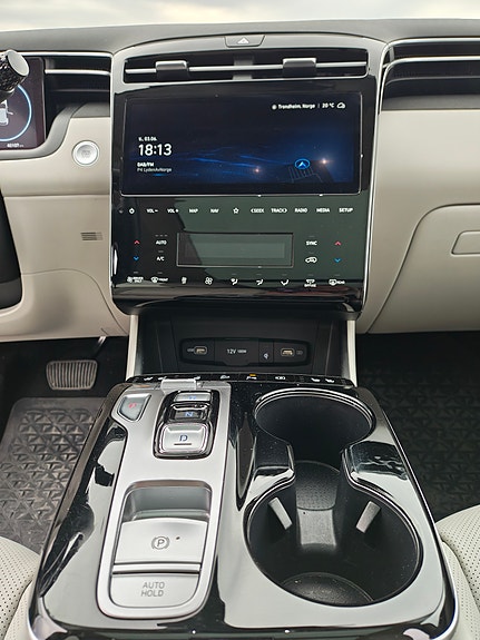 Hyundai Tucson 12 of 29