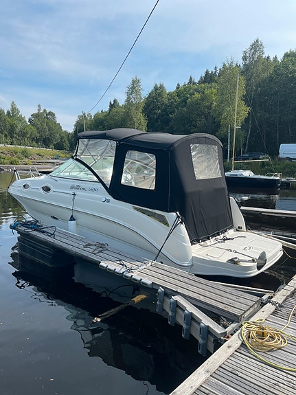 Ny pris!! Sea Ray 255 Sundancer selges 2 of 5