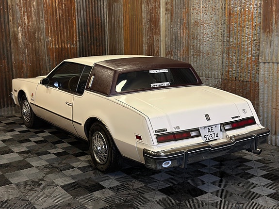 Oldsmobile 14 of 30