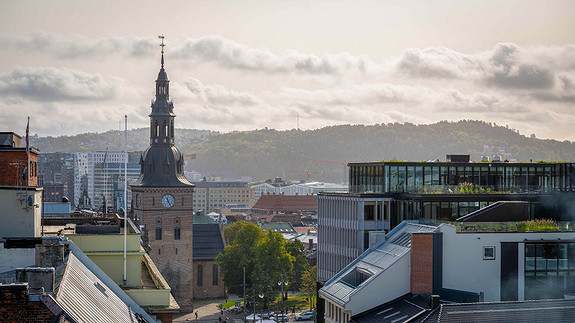 Vi har en fantastisk takterrasse vi kan bruke så mye vi vil