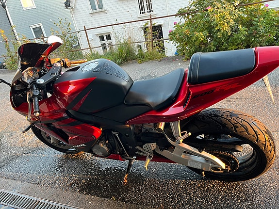 Honda CBR 600 RR 8 of 10