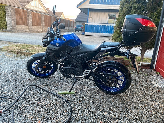 Yamaha mt 125 9 of 14