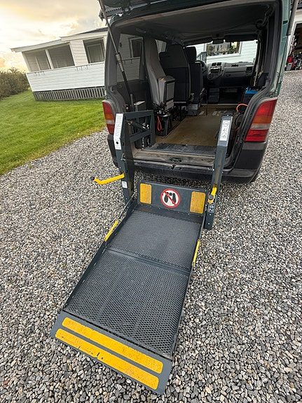 Mercedes-Benz Vito 110 17 of 27