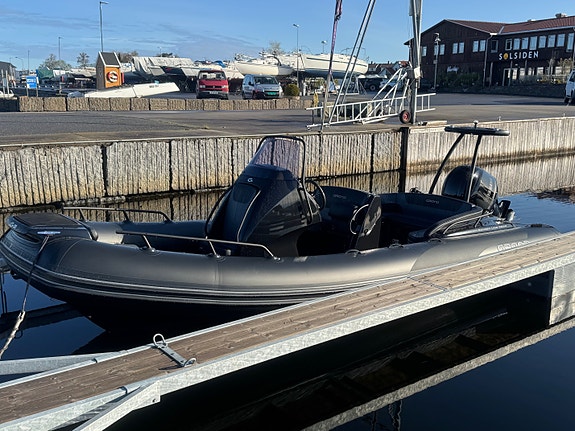 Grand Golden Line 650Q med Yamaha F200 Ultimate Black Edition 4 of 5