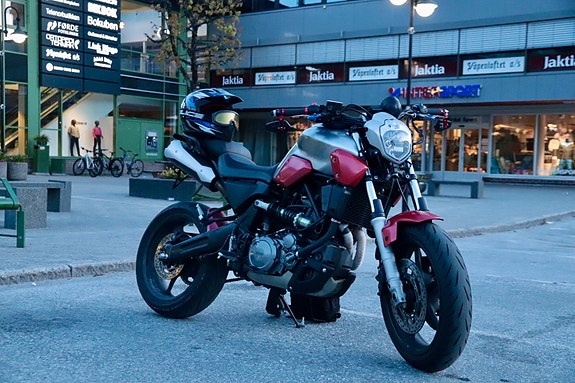 Yamaha MT-03 660 8 of 9