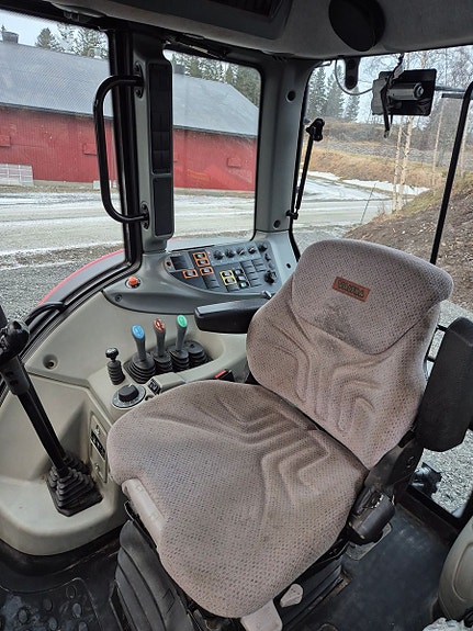 Valtra N121 Hi-tech 2011, kr 499 000,-