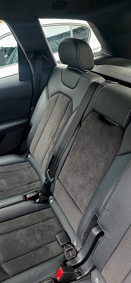Audi Q7 13 of 22