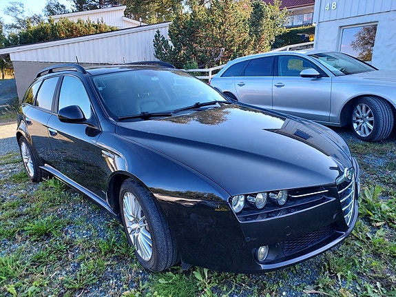Alfa Romeo 159 5 of 5