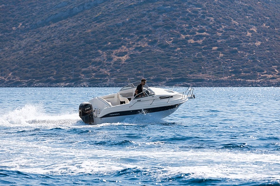 Ny Drago 550 m/ Yamaha F50! Den kompakte Day Cruiser til fornuftig pris! 4 of 26