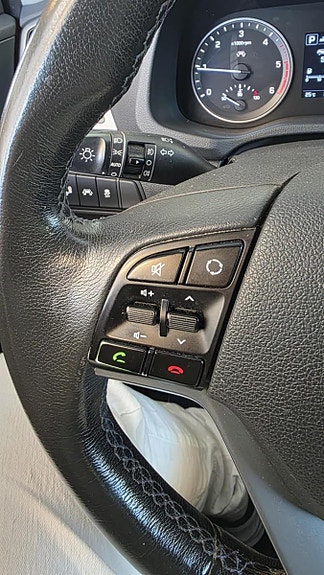 Hyundai Tucson 11 of 26