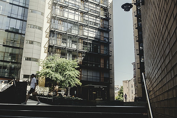 Våre flotte lokaler ligger sentralt til i Oslo Sentrum ved Tinghuset,  Oslo Nydalen Torg og Oslo Nordstrand