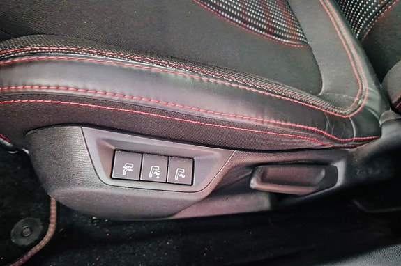 Peugeot 308 20 of 28