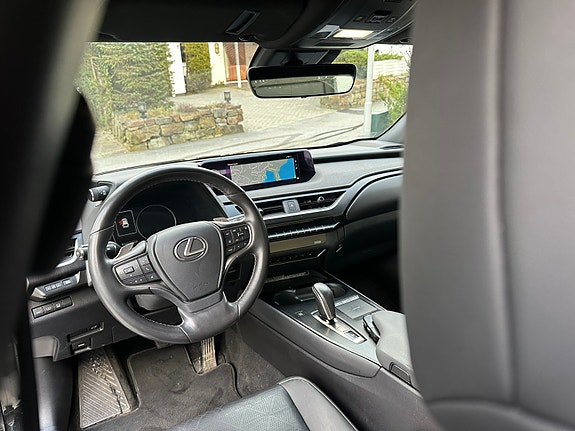 Lexus UX-Serie 9 of 19