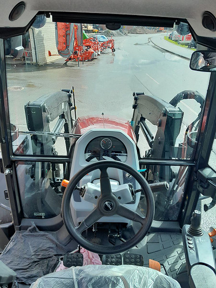 Valtra A115 2024, kr 999 000,-