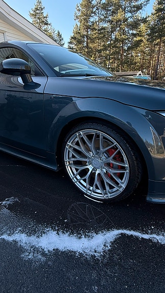 Audi TTS 4 of 22