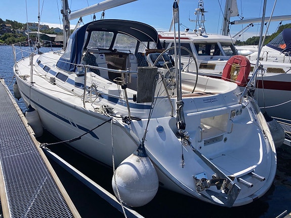 Bavaria 36AC - To kabiner, baugpropell, godt utstyrt 7 of 30