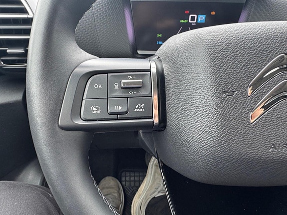 Citroen E-C4 X 17 of 30