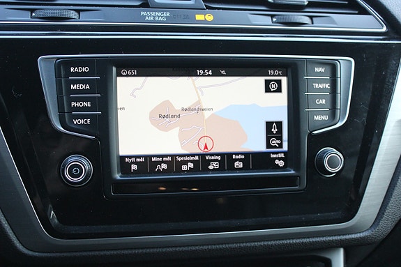 Volkswagen Touran 27 of 29